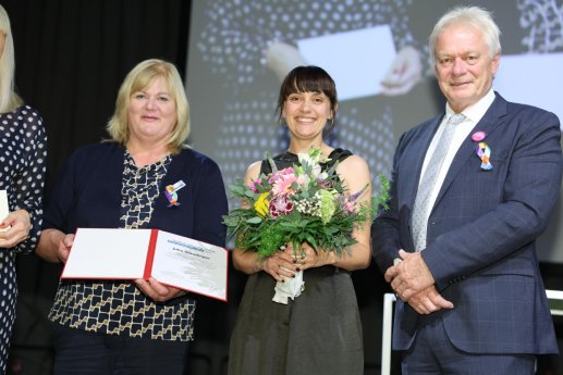 Julia Staudinger Unt~ Landfrauen (1).jpg