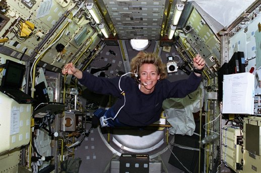 Susan_STS-83_April_1997_Quelle NASA.JPG