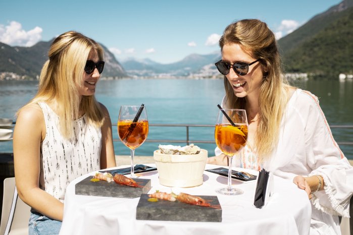 Web Version-Aperitivo sul lago, Riva San Vitale-Svizzera Turismo - Nicola Fuerer.jpg