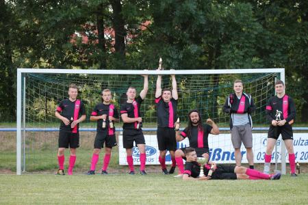Die Mannschaft des TuS Rotation Gimpelborn, Sieger des Turniers am Freiatg; Foto: Ronny Höss