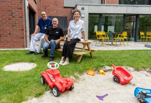 CLE_Spende-Gartenmöbel_Pelikanhaus.jpg