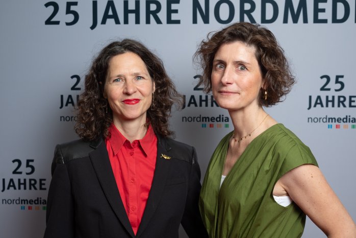 Familienzuschuss_Julia_Maier-Hauff_Meike_Goetz_©_Marcel_Zeumer.jpg