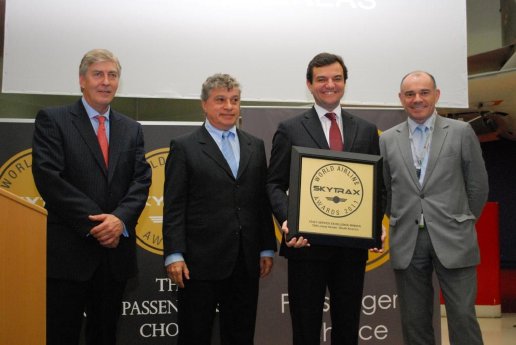 Edward Plaisted_CEO da Skytrax_José Maluf_Líbano Barroso_Gilles Le Boulaire.jpg