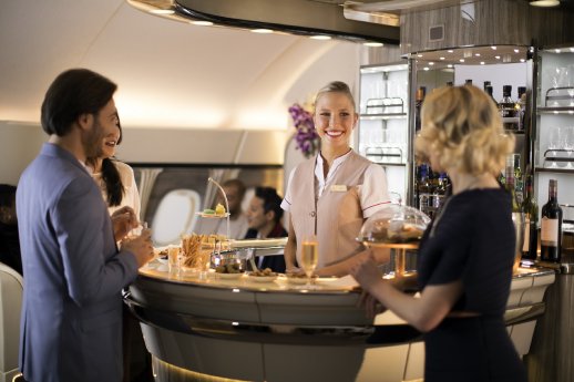 Emirates_A380_Onboard_Lounge_Credit_Emirates.jpg