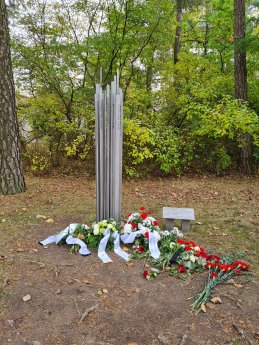 Denkmal_Klang_der Erinnerung_GuMS.jpg