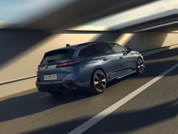 PEUGEOT_E308SW_2508STYP_280_FR (1).jpg