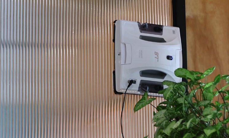 ZX-7869_13_S7_Pro_Profi-Fensterputz-Roboter_PR-080.jpg