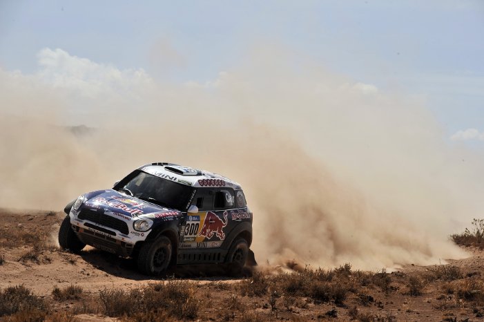 2016-Dakar,-Nasser-Al-Attiyah-(QAT),-Mathieu-Baumel-(FRA),-MINI-ALL4-Racing---AXION-X-raid-.jpg
