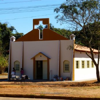 60-brasilien-agua bonita-neubau gemeindehaus esperanza für indianerfamilien PM Oktober 2012.jpg