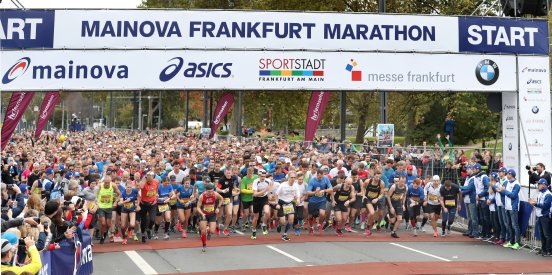 Mainova-Frankfurt-Marathon_Staffelstart_2019.jpg