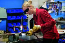 Anna Wackernagel, Mechatronikerin für Kältetechnik (Bild: DHKT)