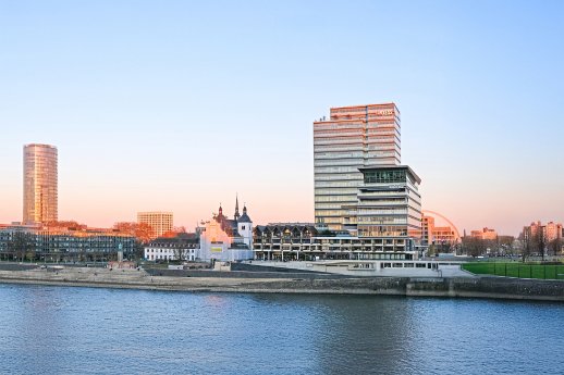 Copyright_GreifContzen_LANXESS Tower .jpg