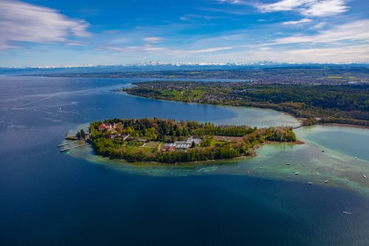 Konstanz-Mainau-Luftbild-02_Fruehling_Copyright_MTK-Achim-Mende.jpg
