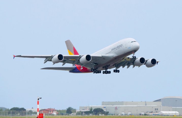 ASIANA_A380_NOLO.png