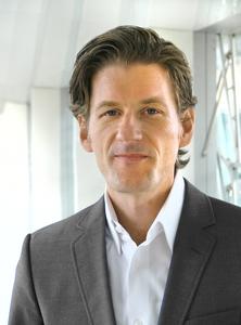 Dr. Andreas Hauser