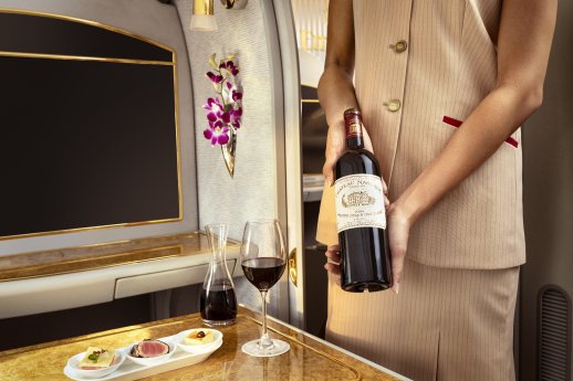 Emirates-Wein-3-c-Emirates.jpg