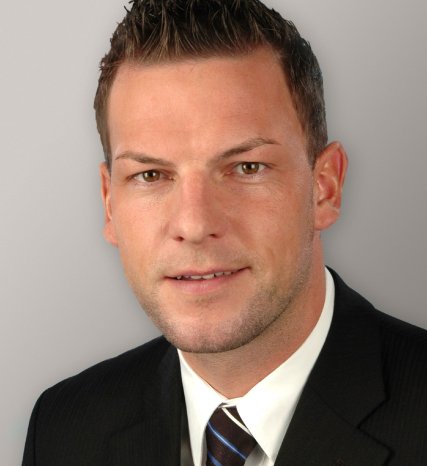 Jan Trouvain, Leiter Marketing und Kommunikation, Amadeus FiRe AG.jpg