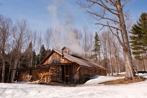 Sugarhouse in Vermont  (c) Vermont Department of Tourism and Marketing.jpg