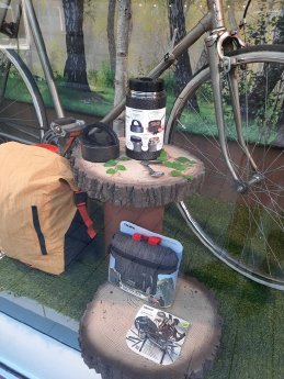 Schaufenster Ortloff_Troika (3).jpg