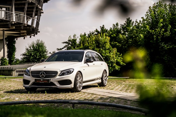 Barracuda_Inferno_Mercedes-AMG_C43_T_S205_01.jpg