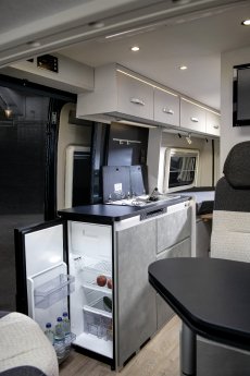 OpelMovanoasaCrosscampCamperVan (3).jpg