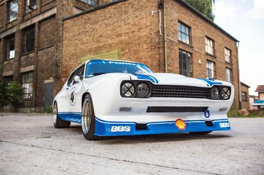 comp_1454B8249 retusch 2 - small.jpg