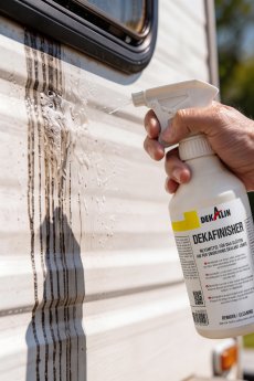 Dekalin_DEKAFINISHER_Regenstreifen_1.jpg