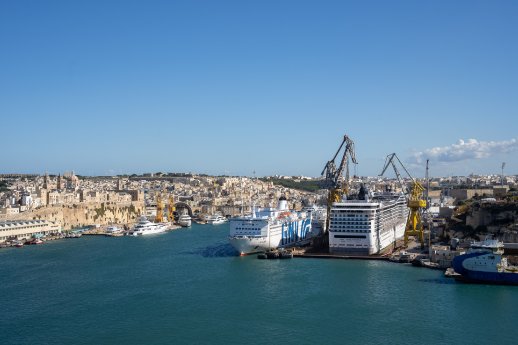 MSC Magnifica in Malta - photo credit Ivan Sarfatti.jpg