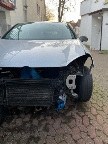 Kostenlos Auto verschrotten lassen in meiner Nähe.jpg