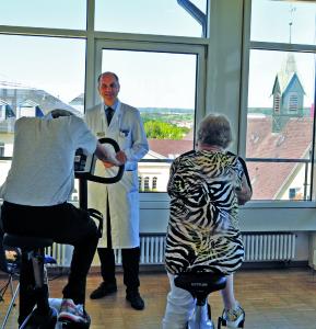 Interview mit Dr. Karsten Henkel, Chefarzt der Klinik für Gerontopsychiatrie im Klinikum Christophsbad