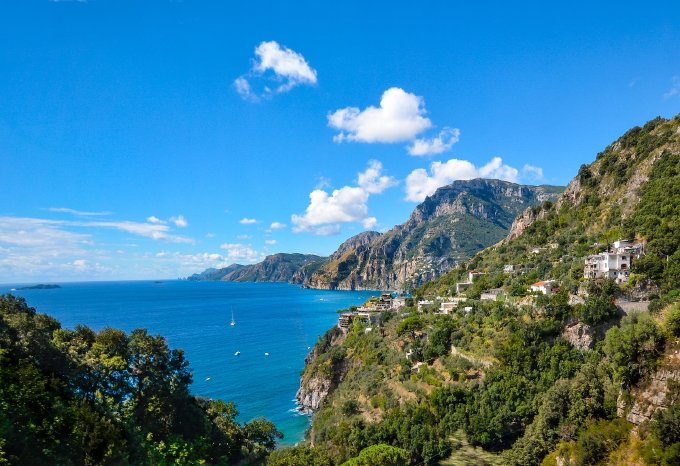 singlereisen.de_Amalfi_Malerischer Blick in die Bucht.jpg