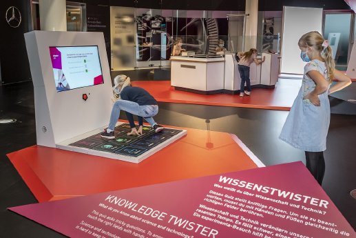 experimenta Ausstellung Erleben schafft Wissen.jpg