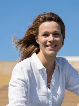 Melanie Amélie Opalka Portrait.jpg