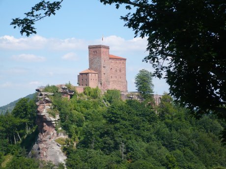 Burg Trifels.JPG