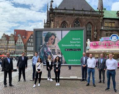 Studierende Der Universitat Bremen Gestalten Plakatkampagnen Fur Neue Smavesto App Die Sparkasse Bremen Ag Pressemitteilung Lifepr