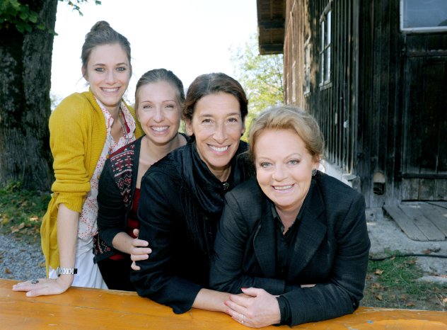 Vier_Frauen_und_ein_Todesfall_Staffel_4_KeyArt ORF.jpg