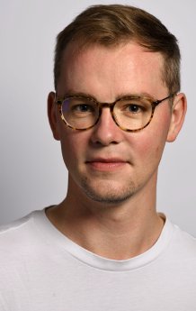 Portrait Lennart Olafsson Farbe.jpg