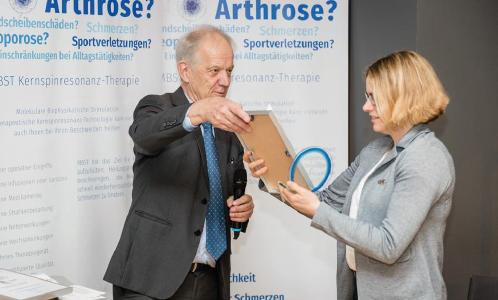 MedTec Managing Director Axel Muntermann with Dr. Maren Van de Perck
