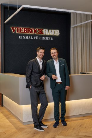 Viebrockhaus_Porträt Dirk&Lars Viebrock.jpg