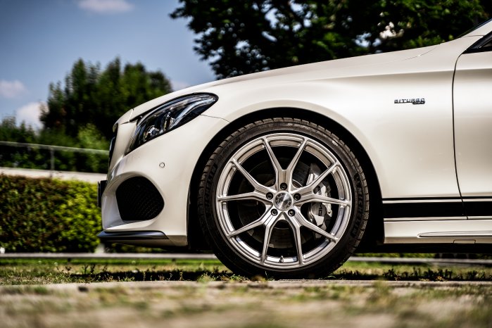 Barracuda_Inferno_Mercedes-AMG_C43_T_S205_08.jpg