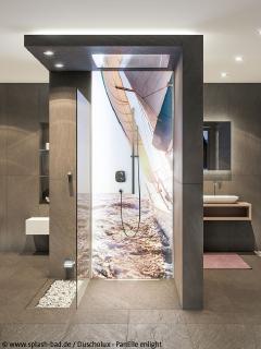 SPLASH-Trendsetter-Bad-PanElle-enlight-von-Duscholux.jpg