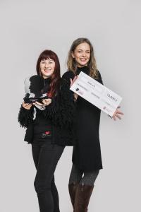 vlnr.: Cathrin Schauer-Kelpin (Vereinsgründerin KARO e.V.) und Eileen Schönheit (Öffentlichkeitsarbeit und Fundraising)