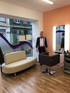 Hinter den Kulissen: Star-Coiffeur Stephan Ghislain in seinem neu eröffneten Salon