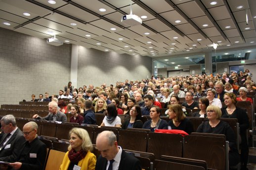 2. Audimax der HS Koblenz 3467.JPG