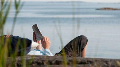 Entspanntes Lesen © Helena Wahlman/imagebank.sweden.se
