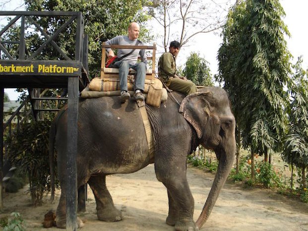 singlereisen.de_Nepal_Chitwan Elefantensafari-2.jpg