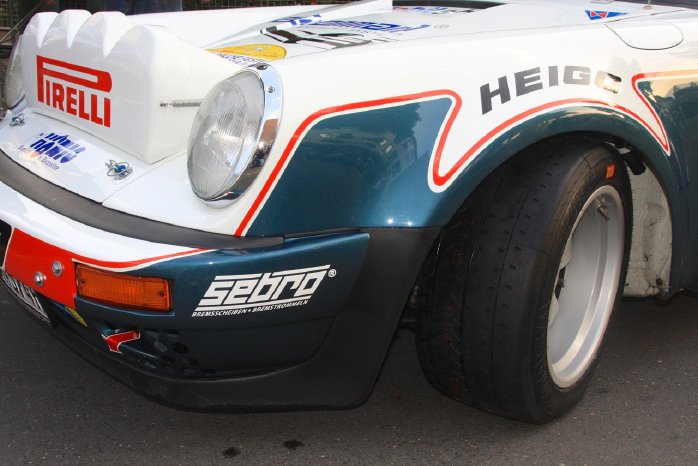 5-Pirelli_P7_Corsa_Classic_am_Porsche_911_.jpeg
