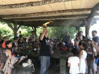 Fasziniert die Menschen nach Jahrmillionen noch immer: das Feuer!