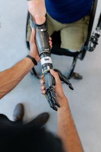 Hilfsmittelversorung zukunftssicher gestalten - MdB Karin Maag im Gespräch mit Vertretern des Spitzenverbandes der Orthopädie-Technik