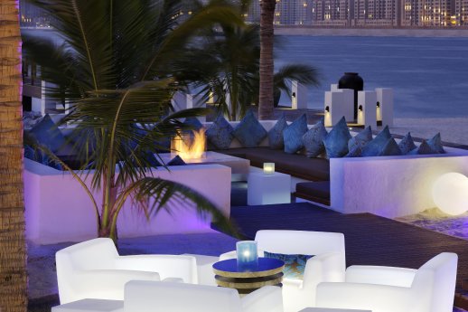 Jetty Lounge (Dubai).jpg